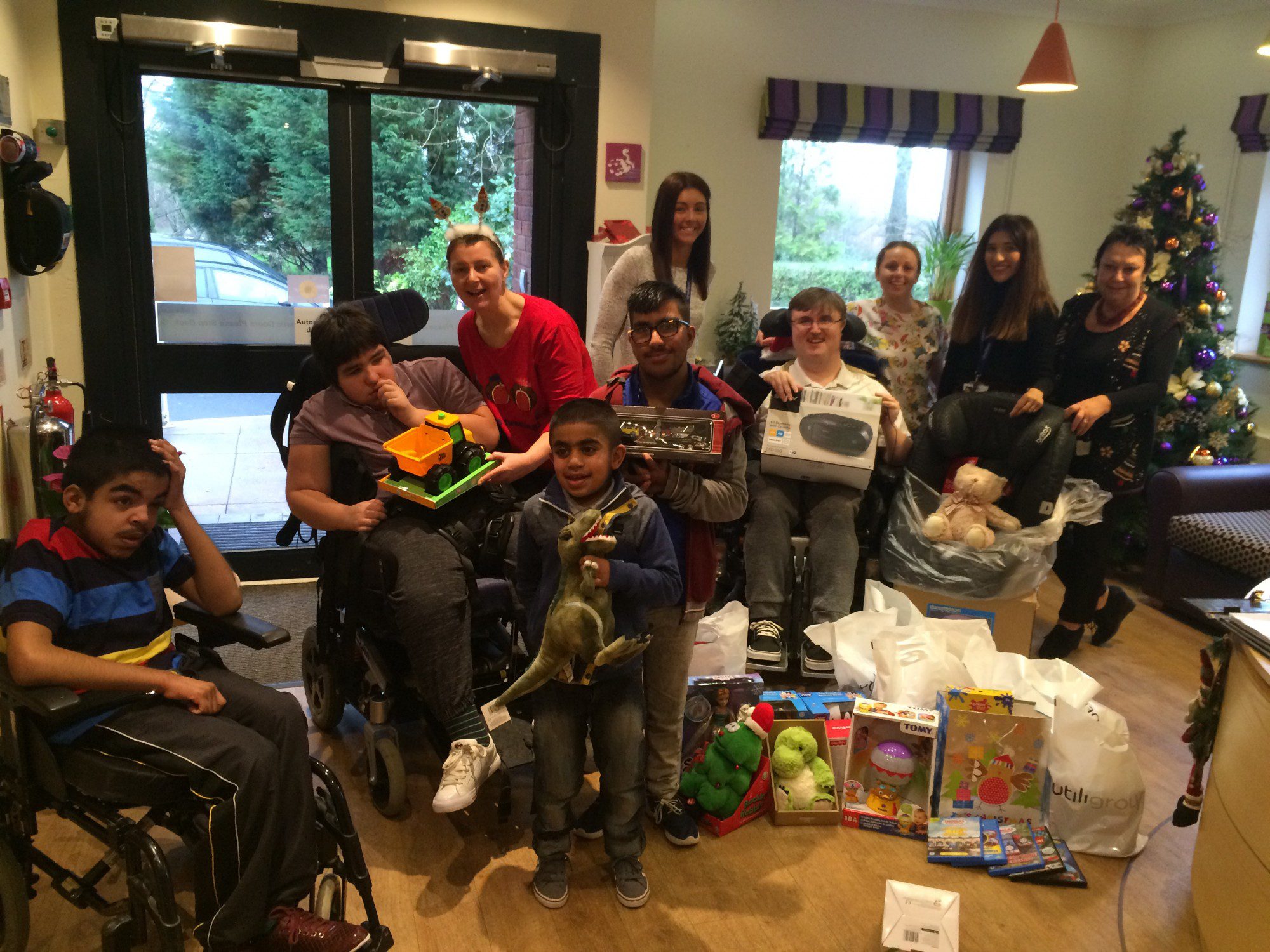 Festive Delivery for Derian House Children’s Hospice